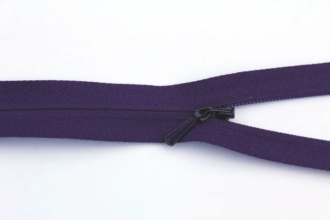 20cm/8" Concealed Zip - Purple 866