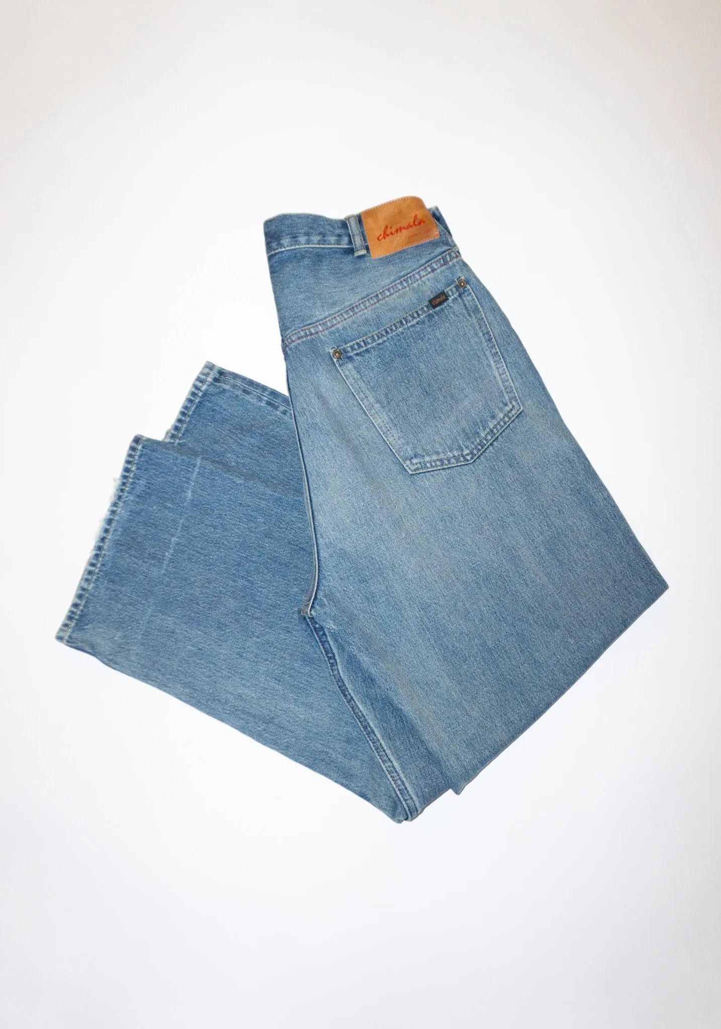 Baggy Cut Jean in Light Vintage