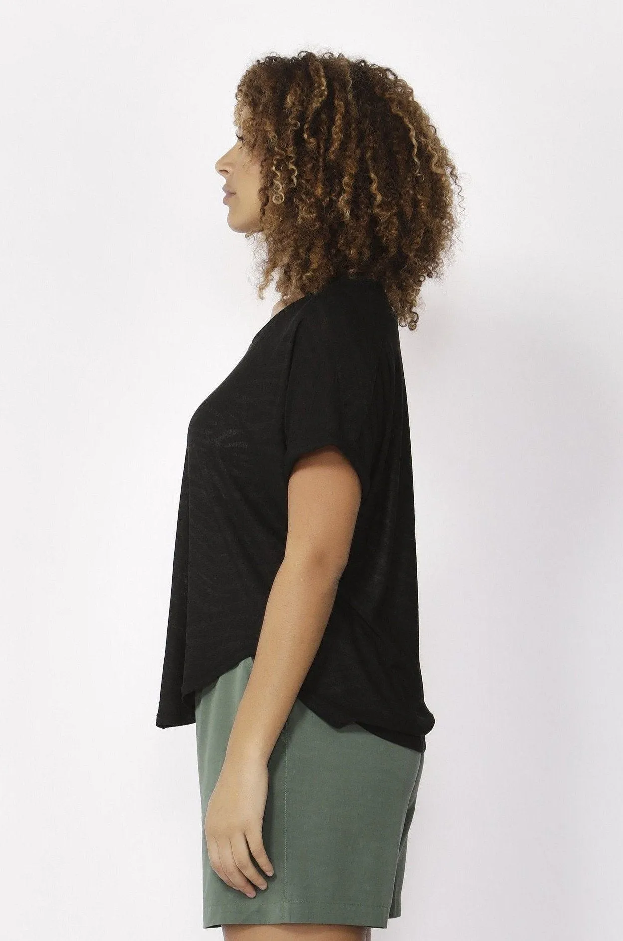 Betty Basics Adelaide Tee in Black