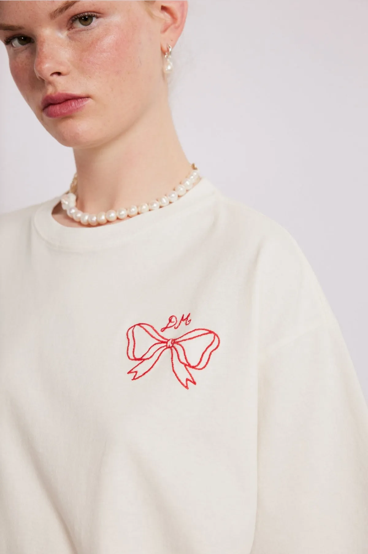 Bow Logo S/Slv Tee White