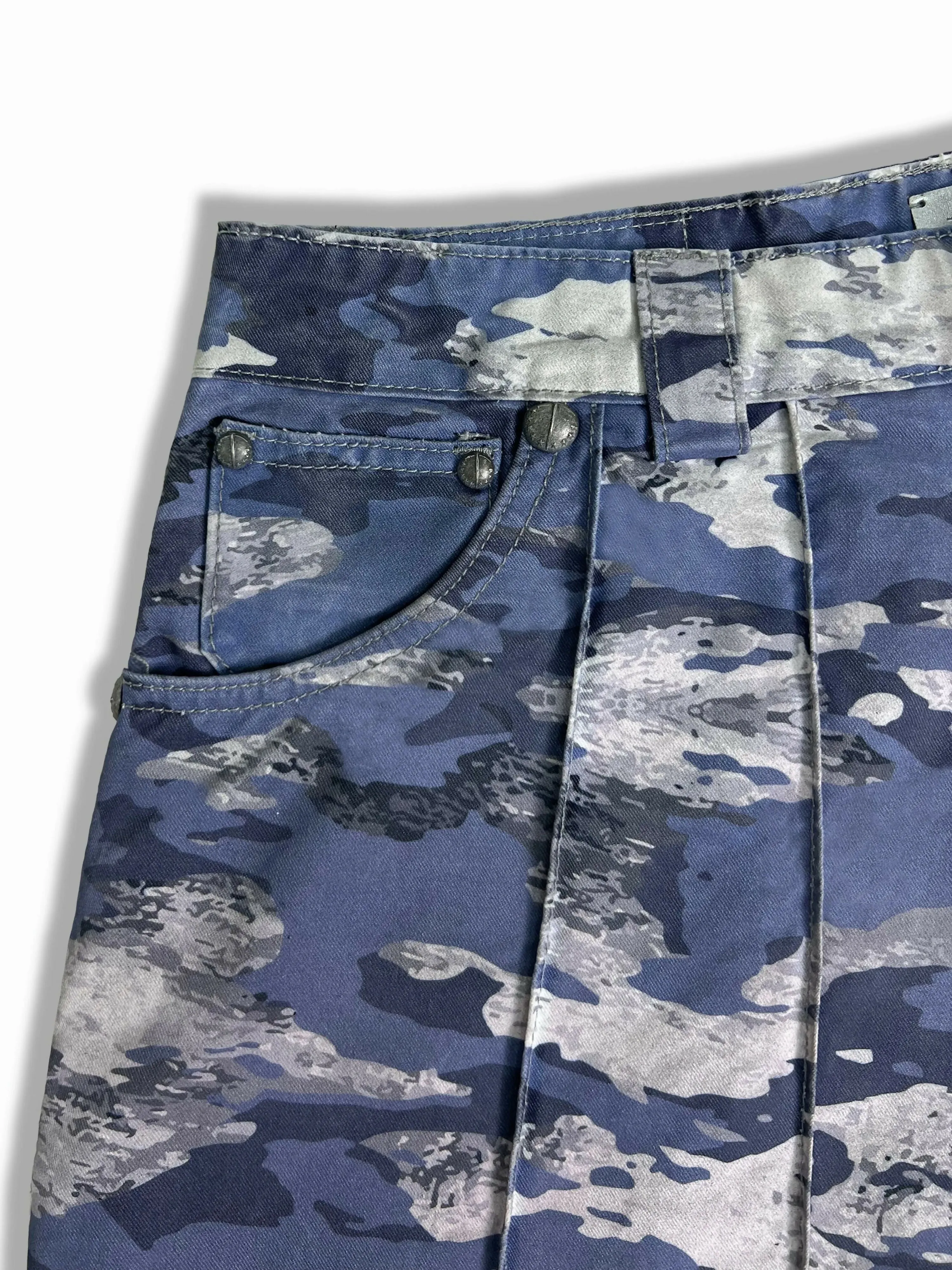 CAMOUFLAGE PANTS SHORTS [Large]