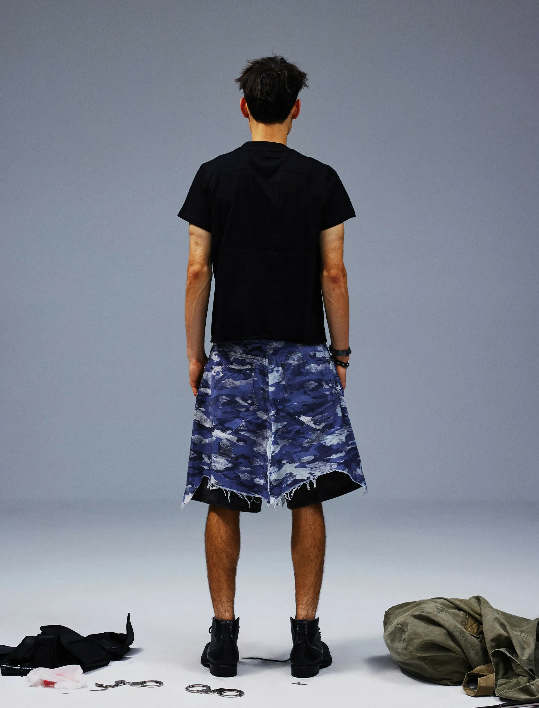 CAMOUFLAGE PANTS SHORTS [Large]