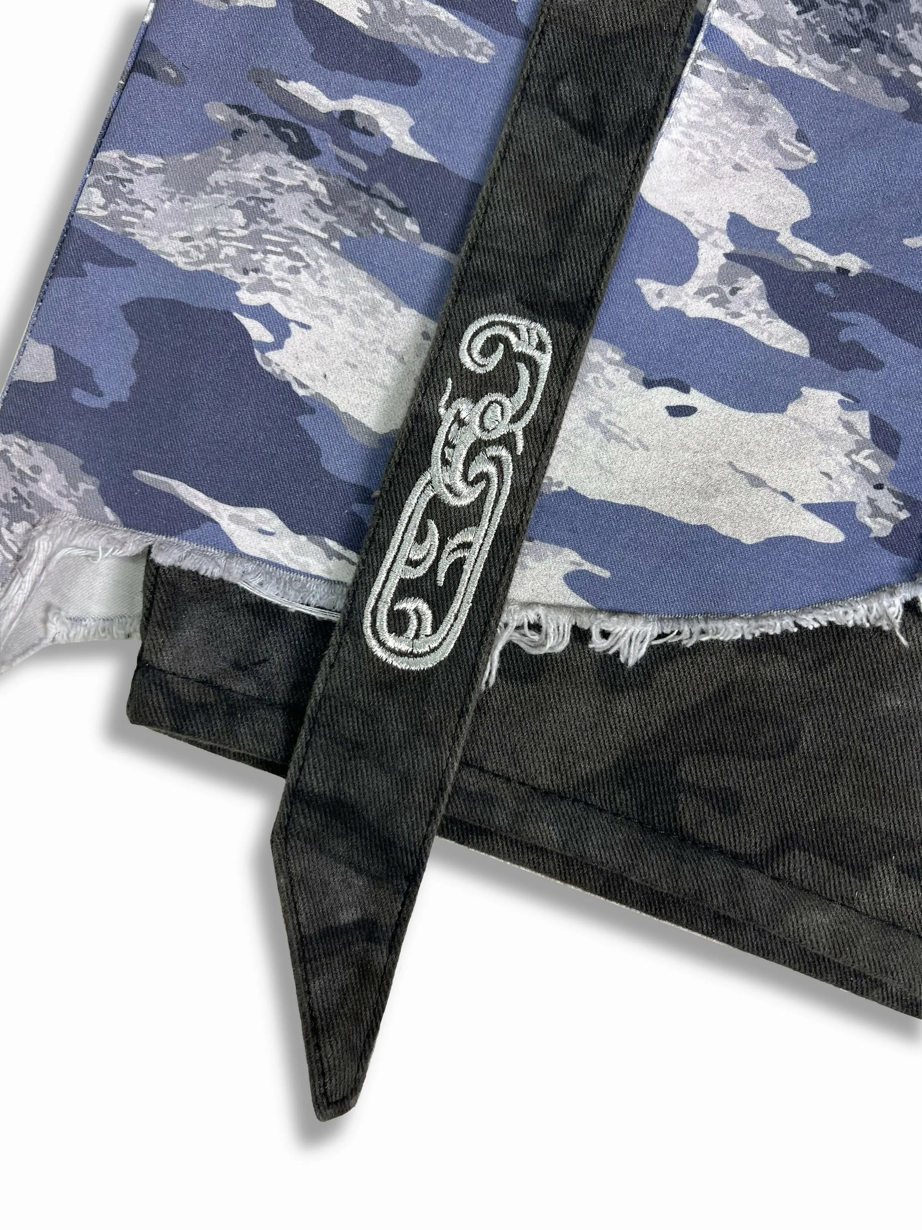 CAMOUFLAGE PANTS SHORTS [Large]