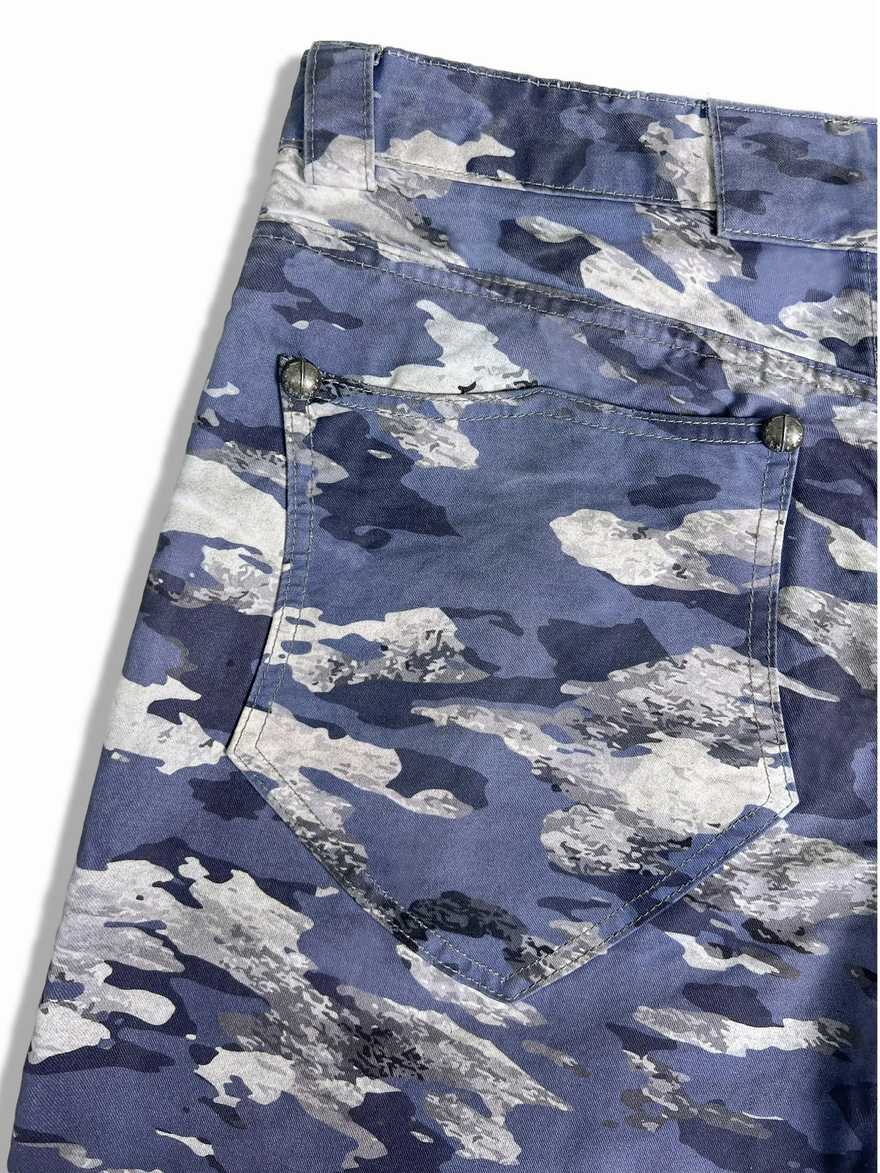 CAMOUFLAGE PANTS SHORTS [Large]