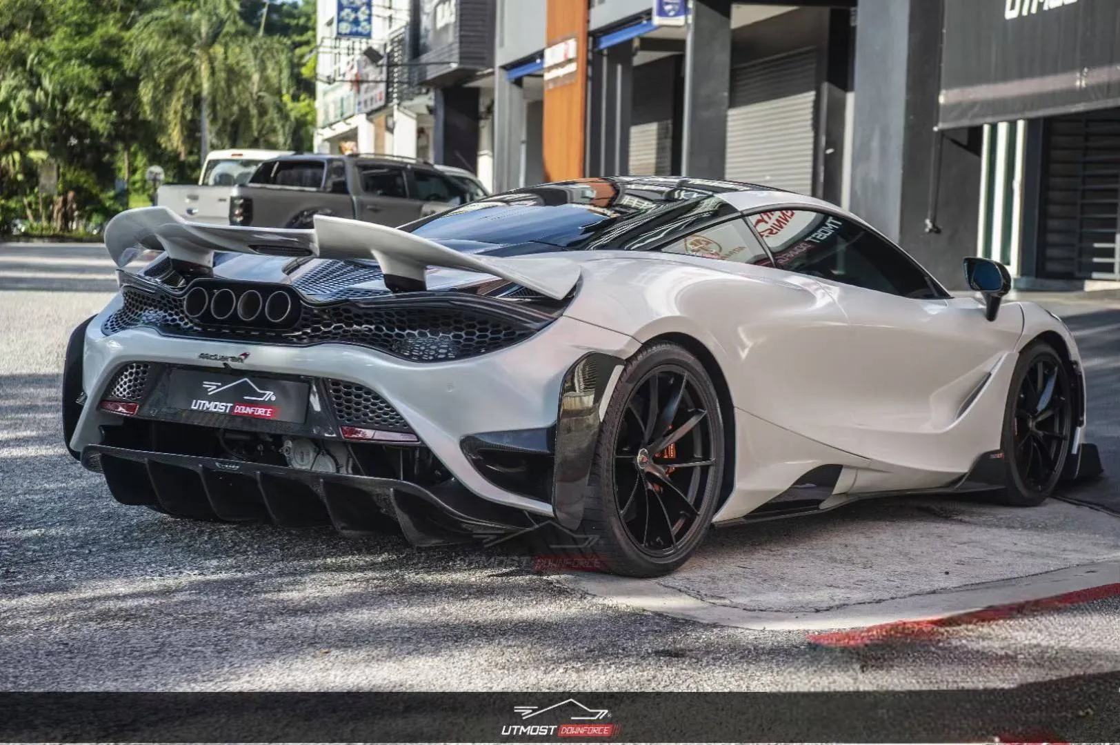CMST Tuning 765lt Conversion Side Skirts for McLaren 720s 765LT 750s Carbon Fiber / FRP