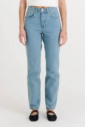 Cougar mom jean – light blue