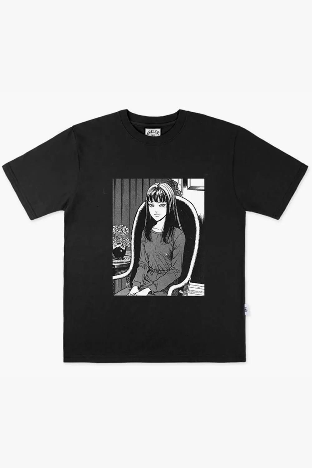 Horror Aesthetic Junji Ito Tomie Sitting and Staring T-Shirt