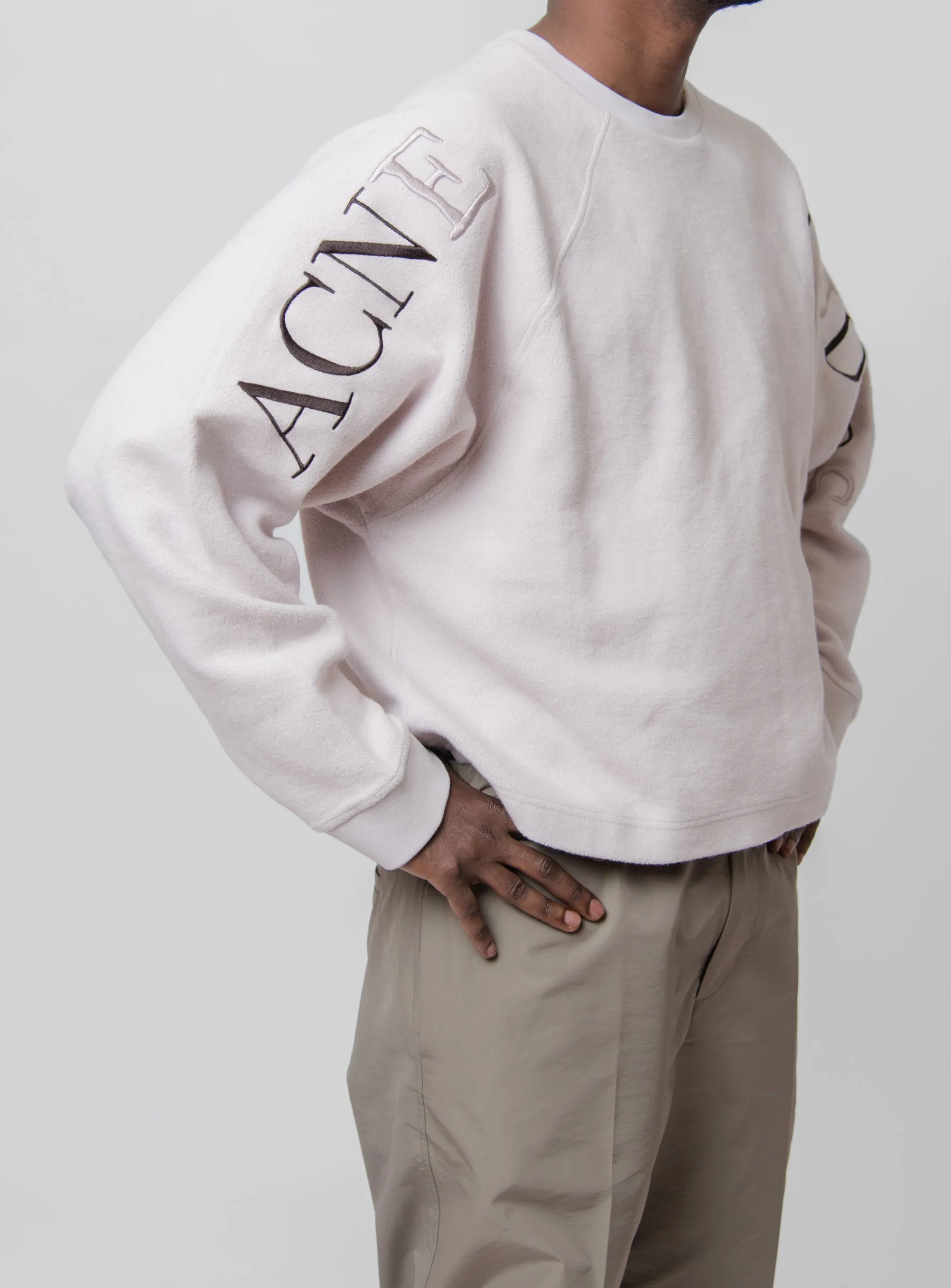 Logo Sweater Pale Lilac SWEA000331