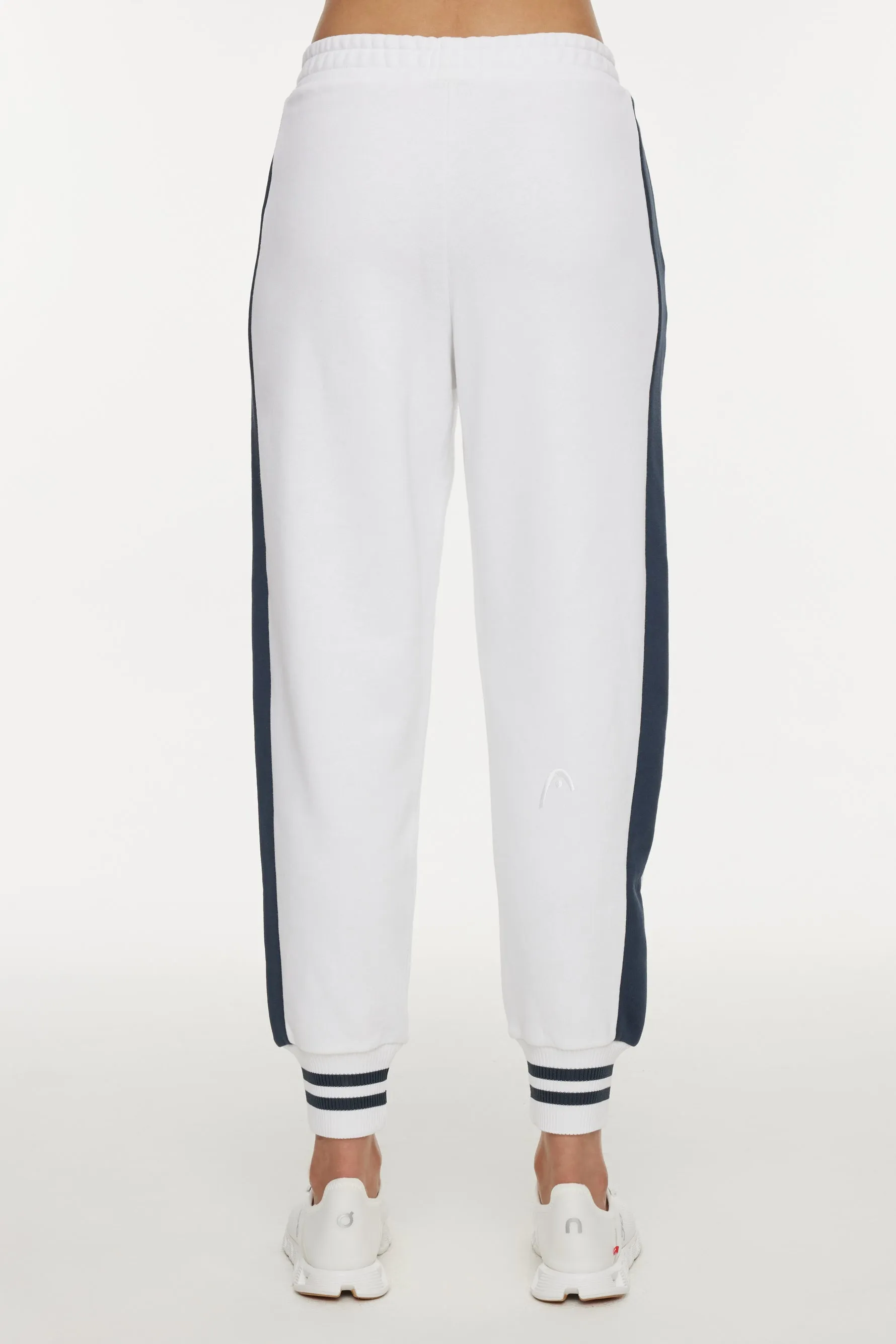 PERFORMANCE CAPSULE Tracksuit - White